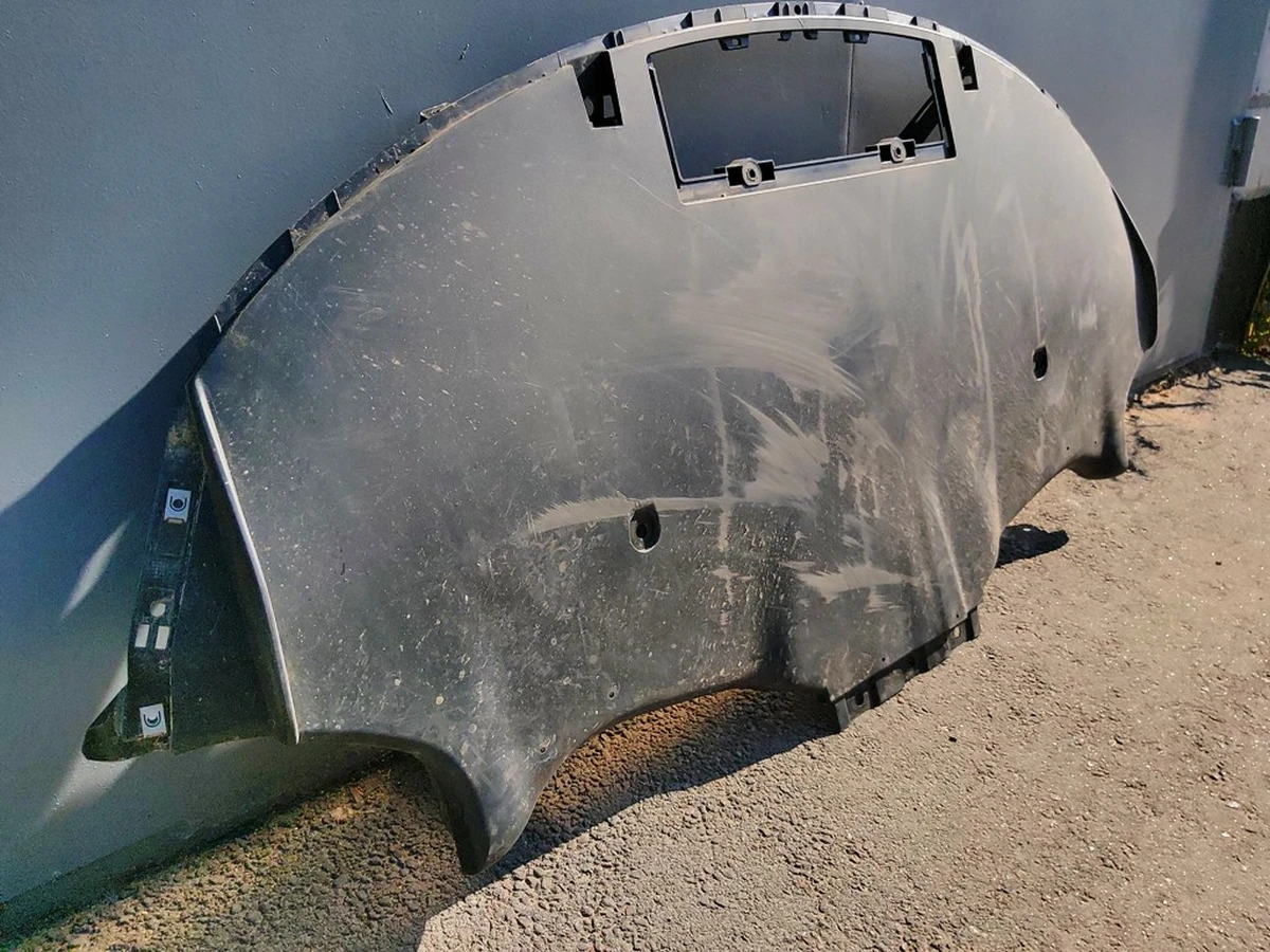 1 Rear lower diffuser bumper Tesla model 3 1135410-00-A