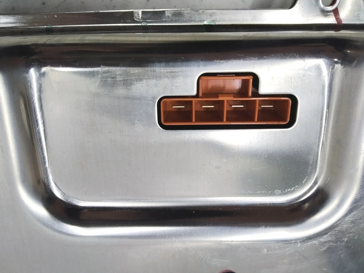 26 Перетворювач енергії (конвертер) PCS, 32A, 1PH Tesla model 3 1135558-01-D