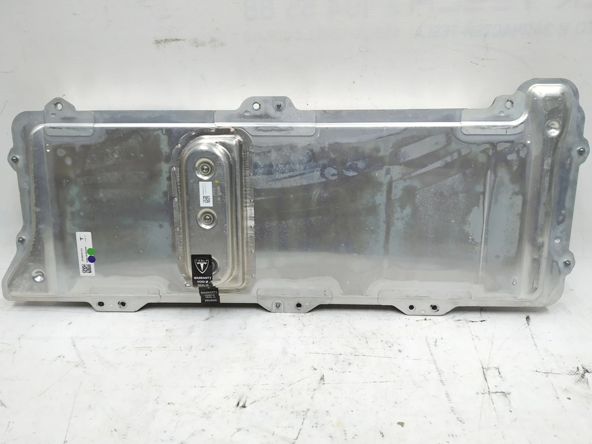 26 Перетворювач енергії (конвертер) PCS, 32A, 1PH Tesla model 3 1135558-01-D