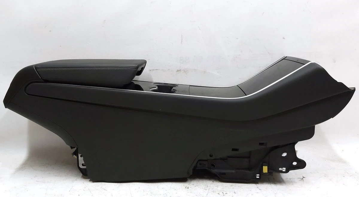 1 Центральная консоль подлокотник Black подстаканник Plastic Black без коврика для телефонов Tesla model 3 1087900-00-E