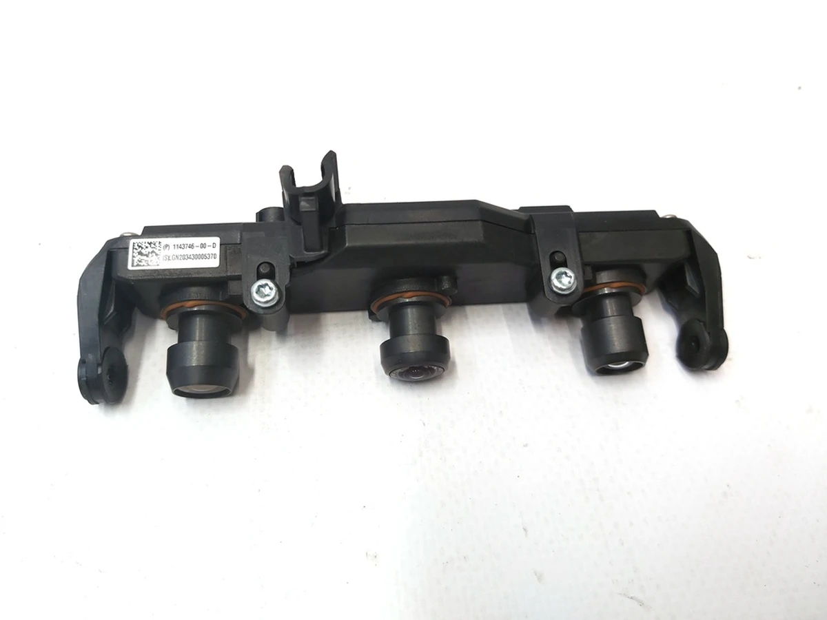 1 Камера TRIPLE лобового скла (регульована) Tesla model 3 1143746-00-D