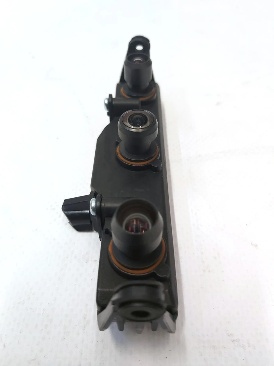 1 Камера TRIPLE лобового скла (регульована) Tesla model 3 1143746-00-D