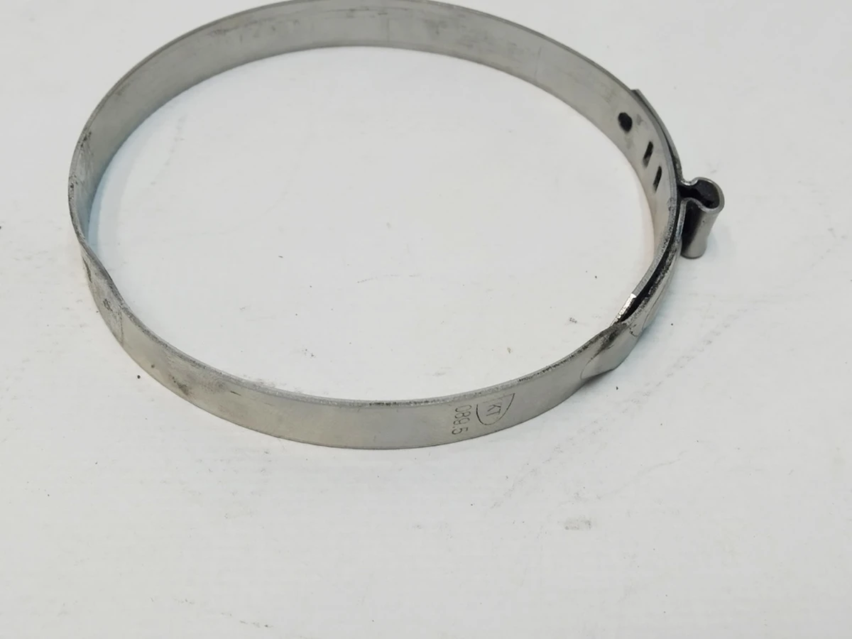 1 Хомут большой 89.5 пыльника полуоси задней Tesla Model Y 1188119-00-B