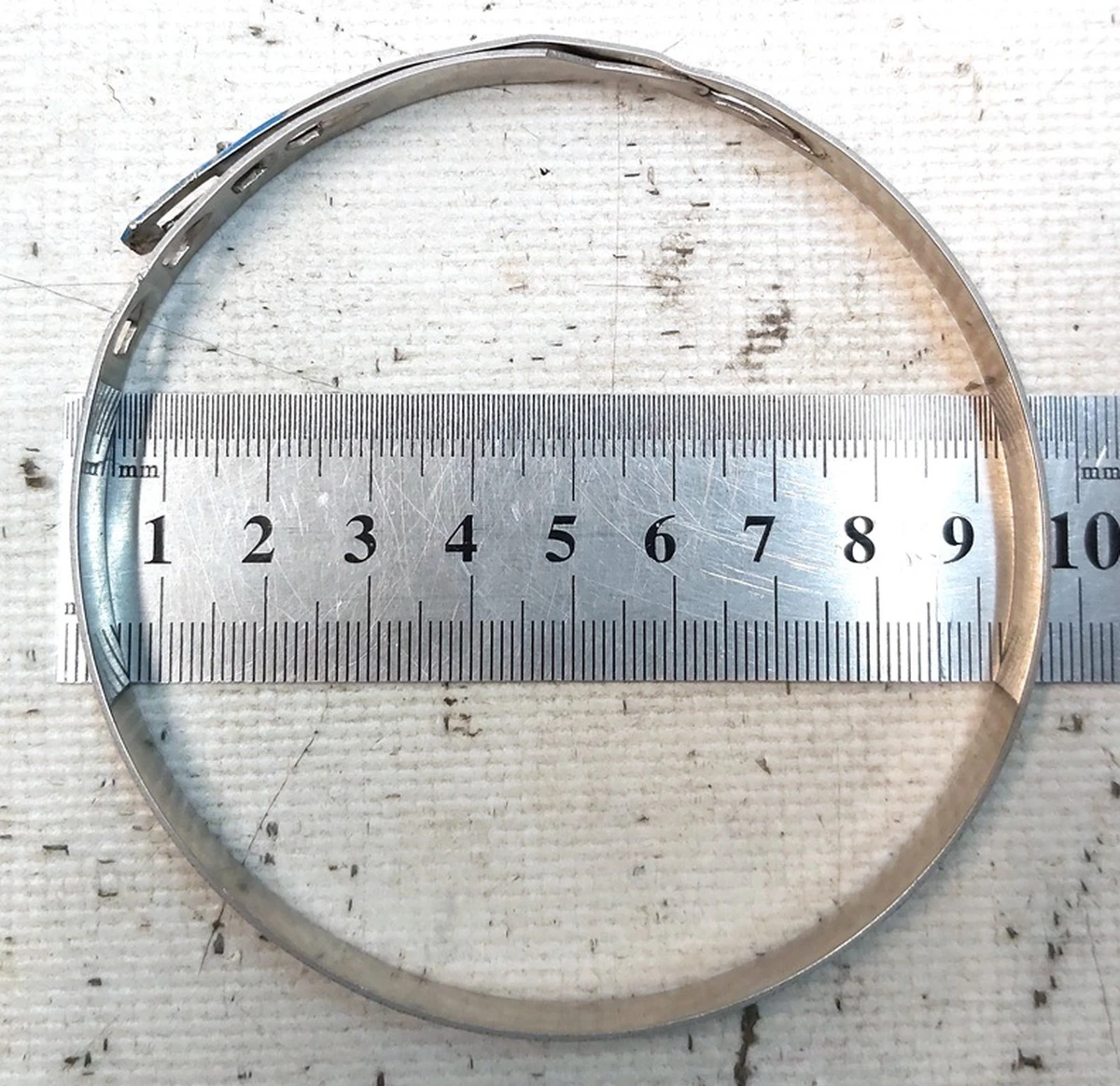 Clamp WE3 2411W anther inner front axle shaft Tesla Model Y 1188119-00-B