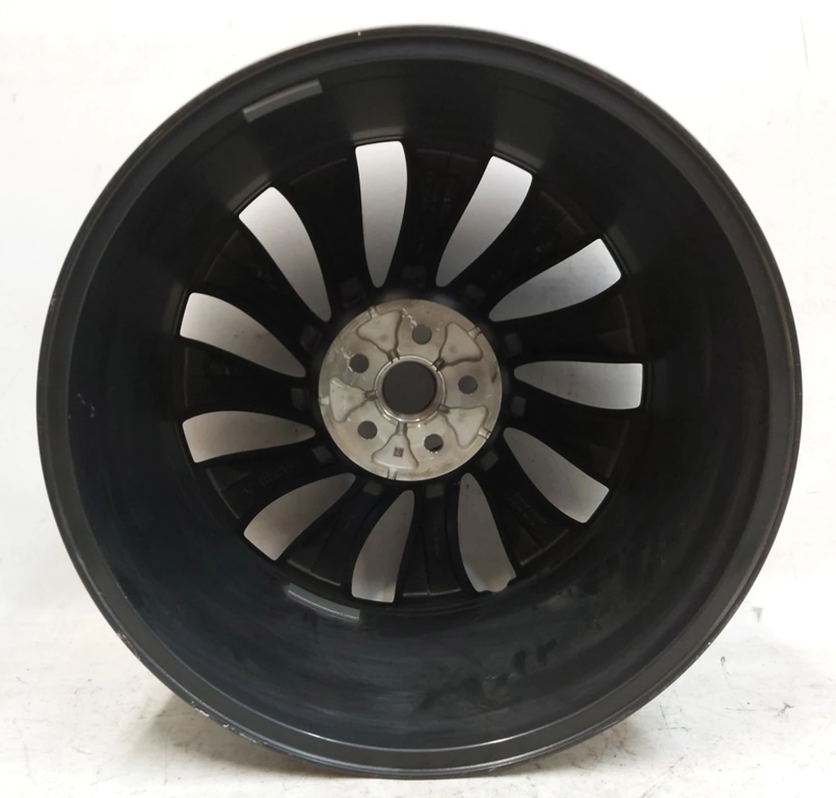 7 Колісний диск 21X10.5J ET48, SATIN CHARCOAL з пошкодженням Tesla model Y 3488227-00-A