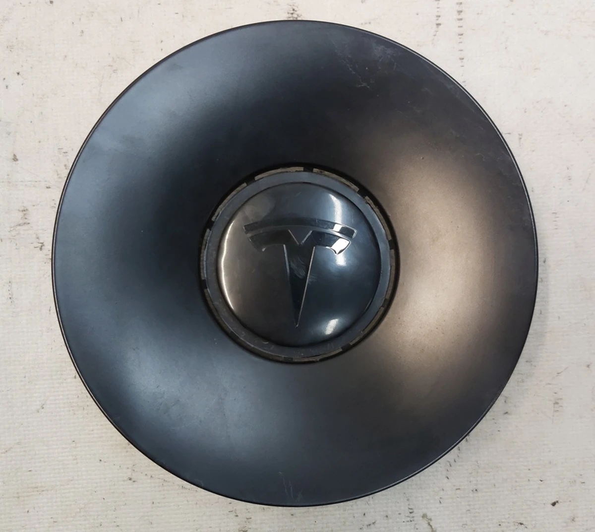 Ковпачок центральний колісного диска 20 INCH INDUCTION Tesla model Y 1188233-00-A