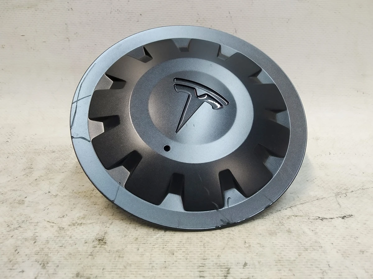 8 Колпачок центральный колесного диска 21 дюйм (GREY) (повреждение) Tesla model 3, model Y 1188236-00-A