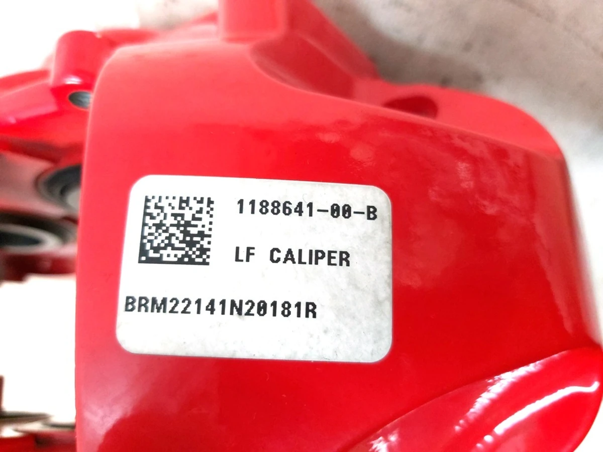 Супорт гальмівний передній лівий BREMBO PERFORMANCE Tesla model Y 1188641-00-A