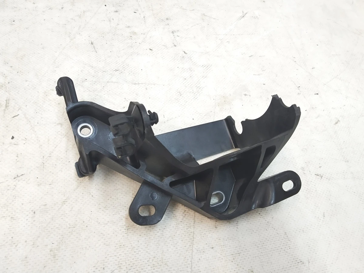 3 Кронштейн кріплення модуля ABS Tesla Model 3, Model Y 1188741-50-A