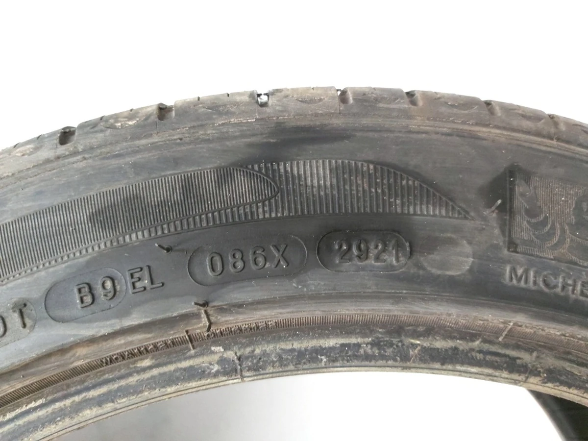 1 235/45R18 98W A/S MICHELIN TIRE PRIMACY MXM4 T1 3,00 mm data29/21 Tesla model 3 1234215-00-A