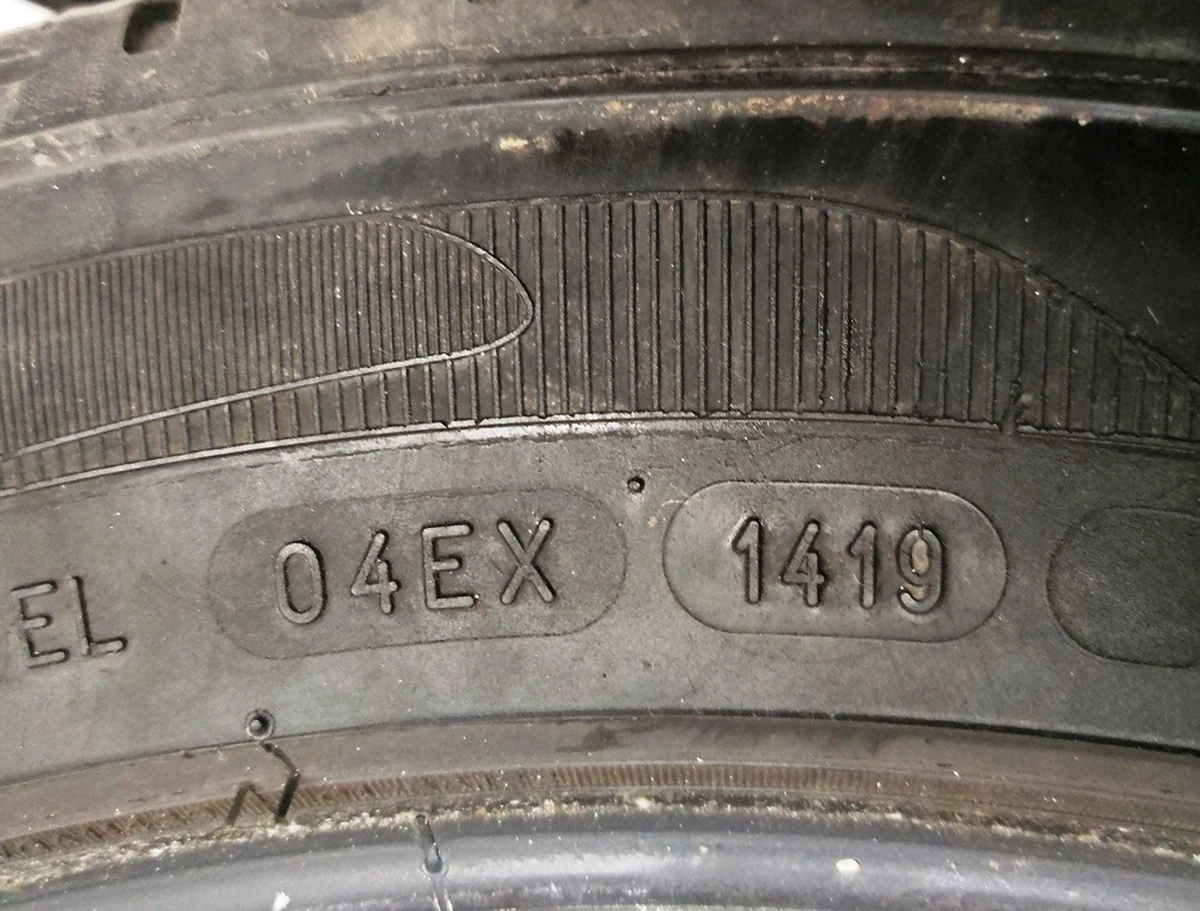 1 Шина 235/45R18 98W EXTRA LOAD MICHELIN PRIMACY MXM4 T0 (4.60mm) Tesla model 3 1234215-00-A