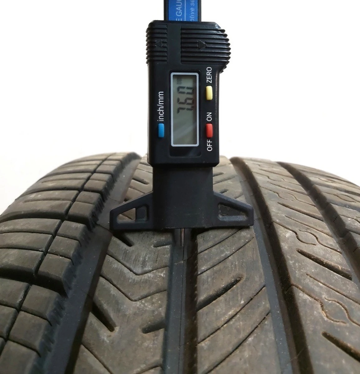 1 Шина 235/45ZR18 98Y MICHELIN PILOT SPORT PS4 (7.60mm) Tesla model 3 1234251-00-A