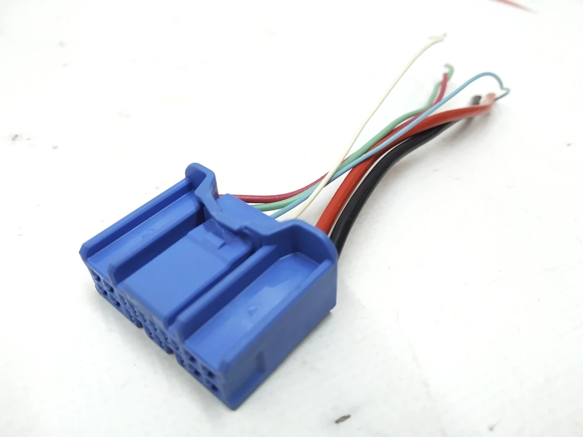 Autopilot power connector Х120 CAN Tesla model 3 12739