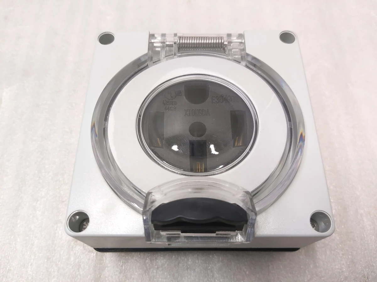 3 Розетка високовольтна NEMA 14-50R 50A-125/250V для смарт адаптера в коробці Tesla all models 14-50R NEMA