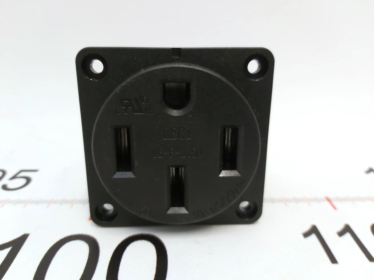 3 High-voltage socket NEMA 14-50R 50A-125 / 250V external for smart adapter 14-50 Gen2 (1099344-00) Tesla all models 14-50R NEMA