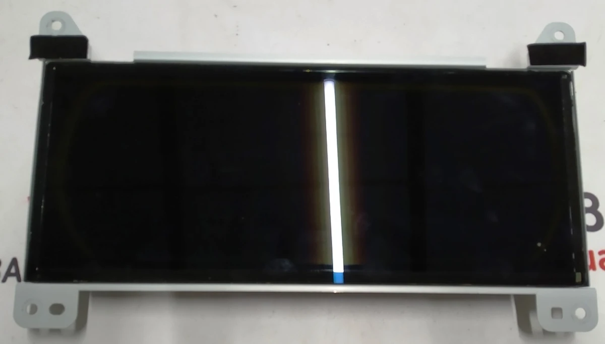 1 Щиток приладів допоміжний монітор Tesla model X 1447934-00-E