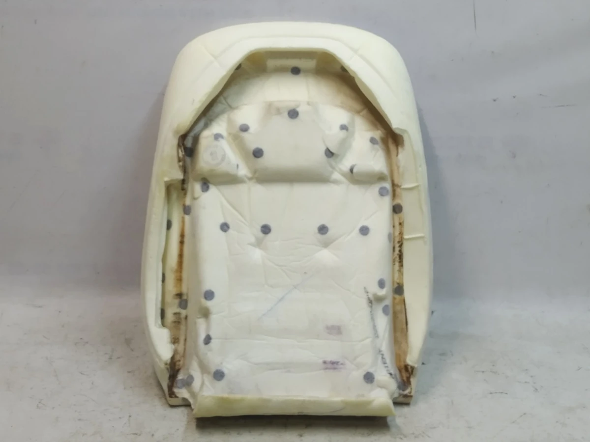 4 Пінний наповнювач спинки водійського сидіння Tesla Model 3, Model Y 1450868-00-E 1450868-00-F