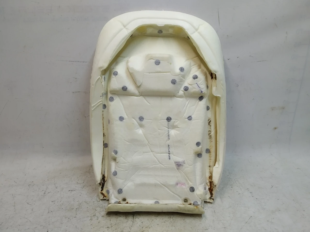 15 1ST ROW SEATBACK FOAM PAD ASSEMBLY - RIGHT HAND Tesla model 3, model Y 1920018-00-A