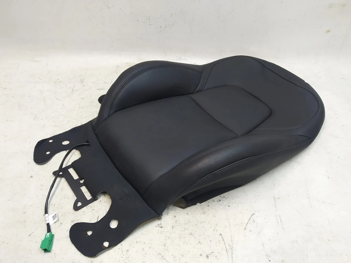 3 Обшивка спинки сидіння водія з підігрівом PREMIUM PUR BLACK Tesla Model 3, Model Y 1452890-91-J