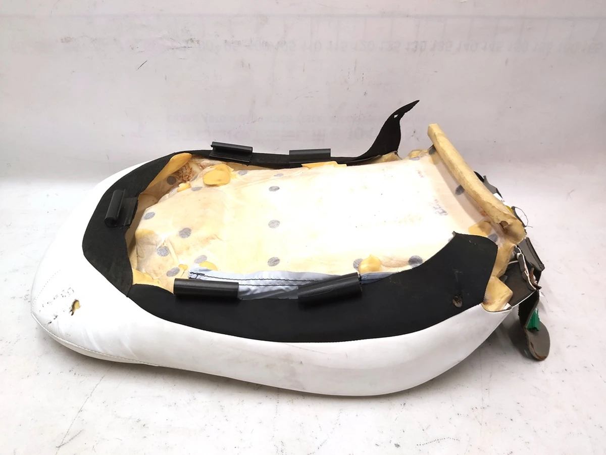 3 Обшивка спинки сидіння водія з наповнювачем, підігрівом WHITE Tesla Model 3, Model Y 1452890-92-F