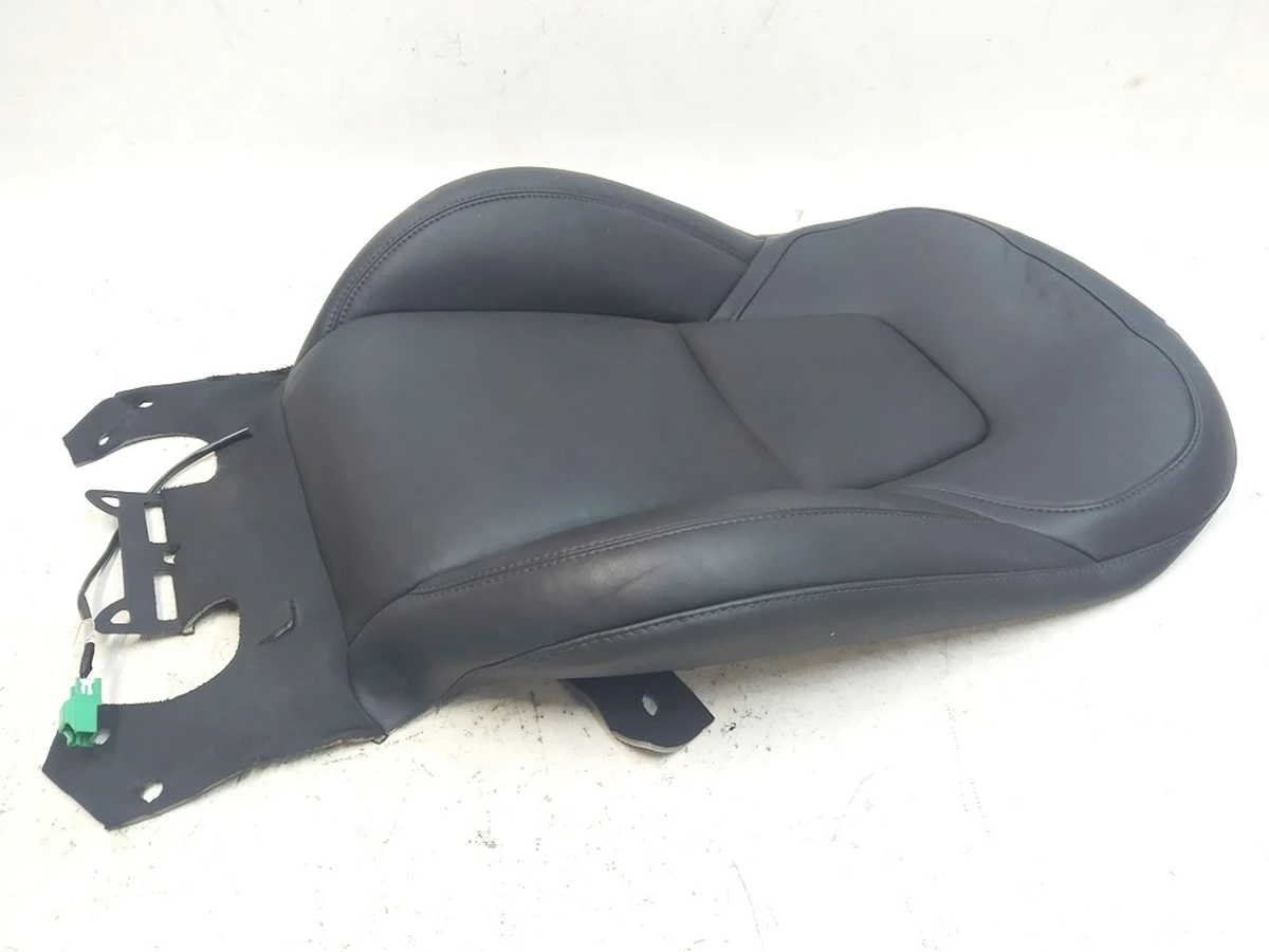 3 First row seatback trim assembly -left hand - PREM PUR BLACK Tesla Model 3, Model Y 1452890-91-J