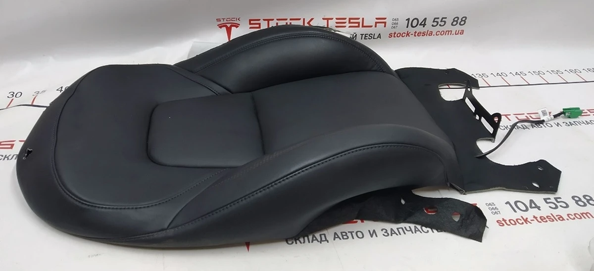 3 Обшивка спинки водійського сидіння з підігрівом PREM PUR BLACK (з пошкодженням) Tesla Model 3, Model Y 1452890-91-J
