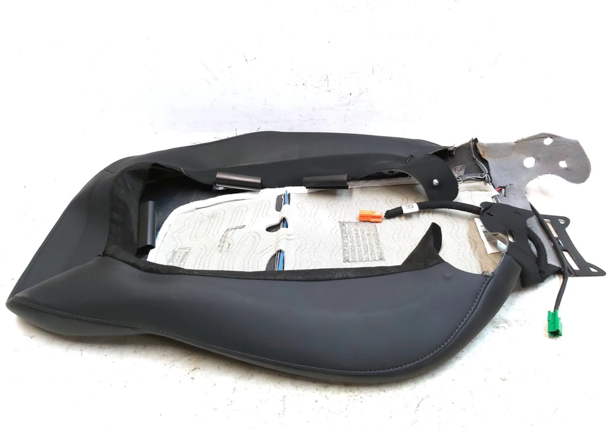 3 M3 1R RH SB TRIM ASY NA PUR BLK under restoration Tesla model 3, model Y 1452890-21-D