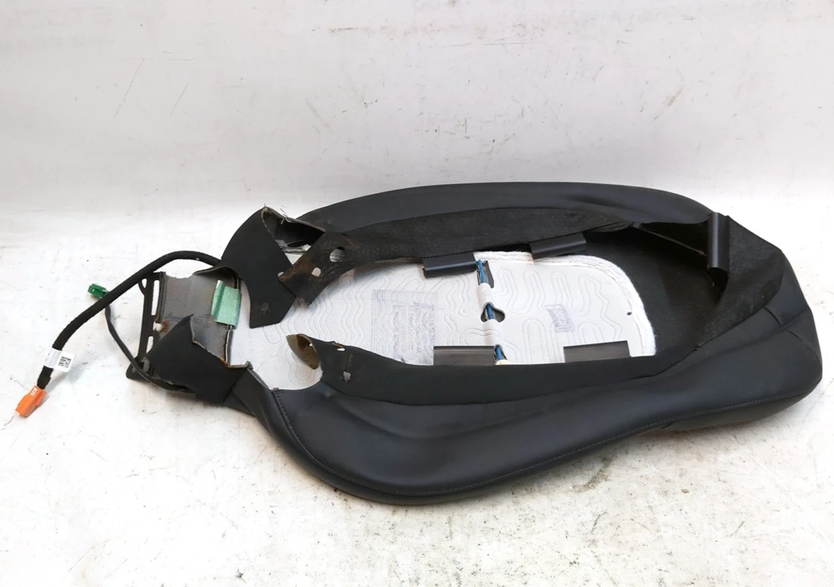 14 Heated passenger seat back cover PREM PUR BLK Tesla model 3, model Y 1452928-21-D