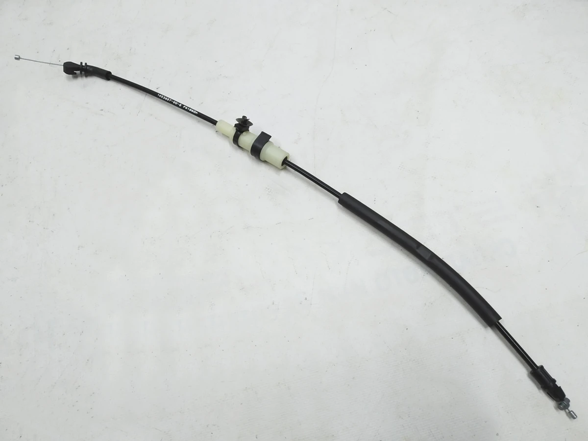 2 Тросик ручки відкриття замка спинки сидіння 2-го ряду лівий Tesla model 3 1467240-00-A