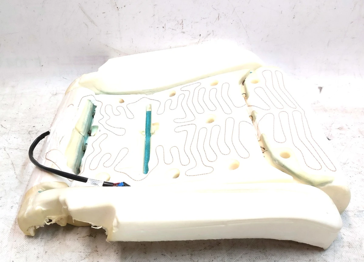 Пінний наповнювач нижньої частини водійського сидіння GEN3 з підігрівом Tesla model S REST, model X 1454066-00-A