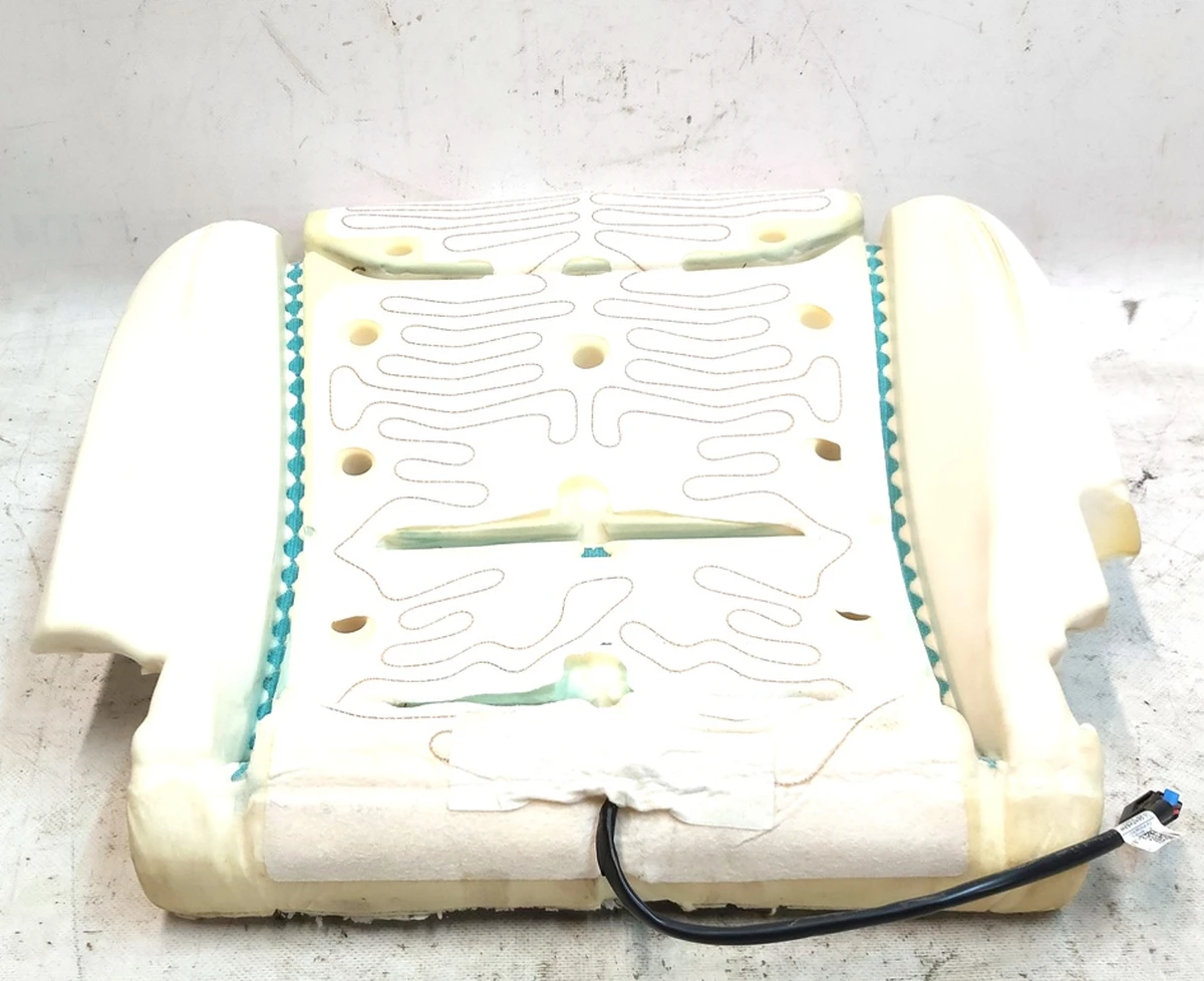 Пінний наповнювач нижньої частини водійського сидіння GEN3 з підігрівом Tesla model S REST, model X 1454066-00-A