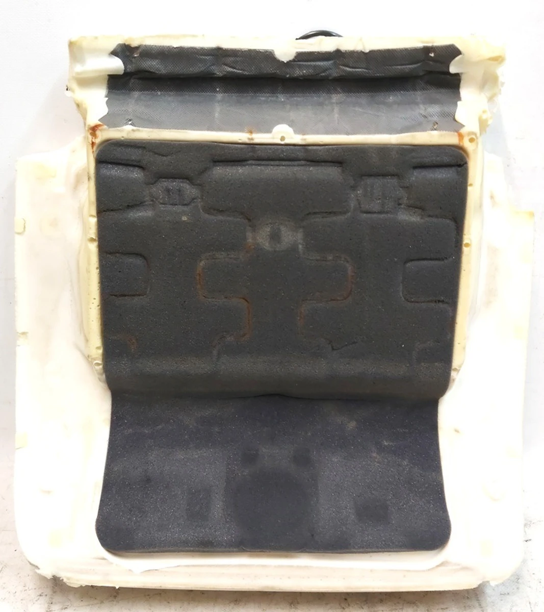 Пінний наповнювач нижньої частини водійського сидіння GEN3 з підігрівом Tesla model S REST, model X 1454066-00-A