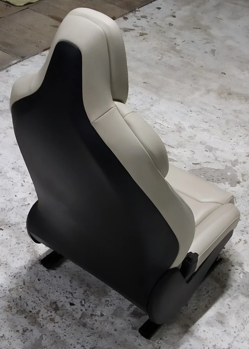 1 Сидіння водійське PUR CRM без блоку управління, подушки, датчика, проводки, кнопки з пошкодженням Tesla model S REST 9876540-03-A