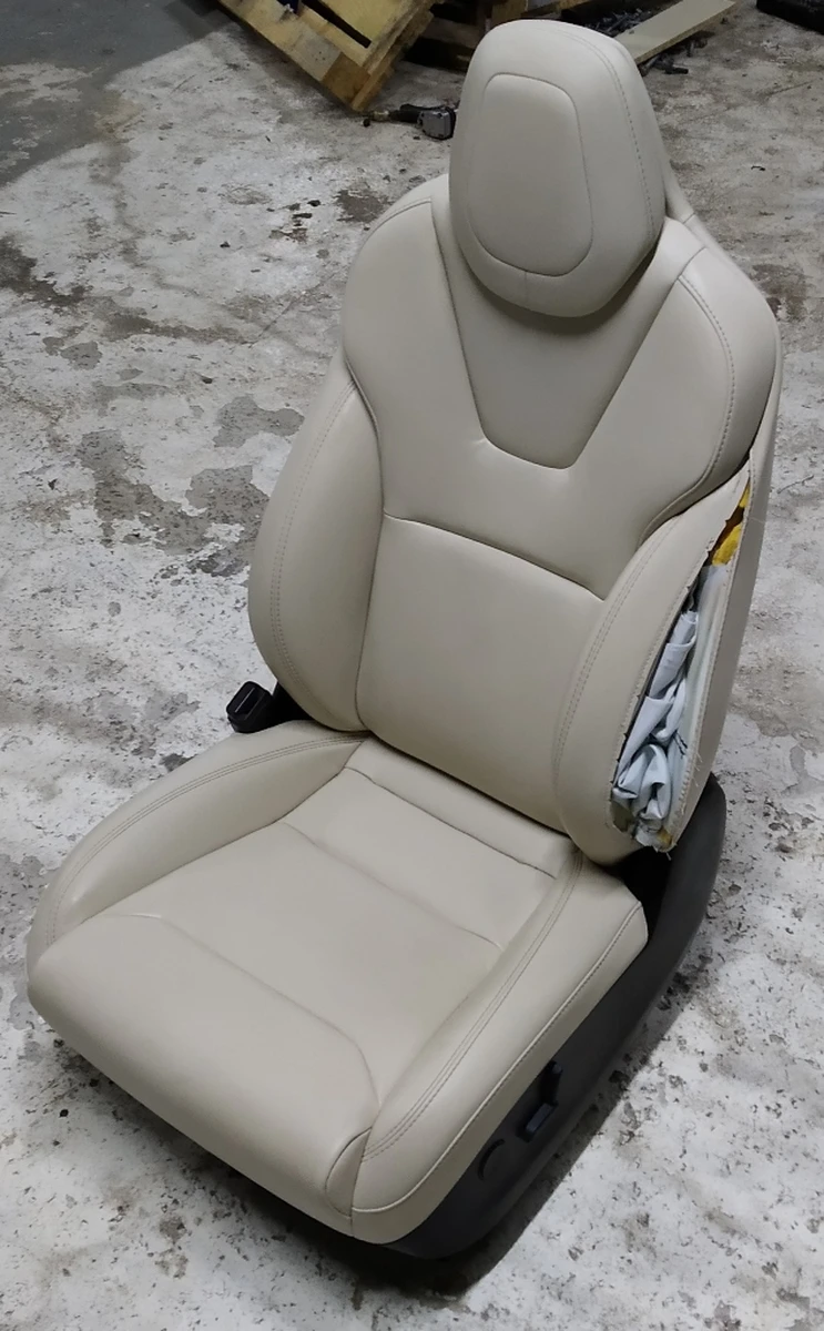 1 Сидіння водійське PUR CRM без блоку управління, подушки, датчика, проводки, кнопки з пошкодженням Tesla model S REST 9876540-03-A