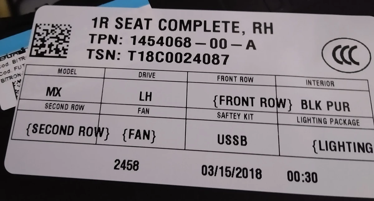 2 Сидіння пасажирське у зборі PUR BLK Tesla model S REST, model X 9876524-02-A