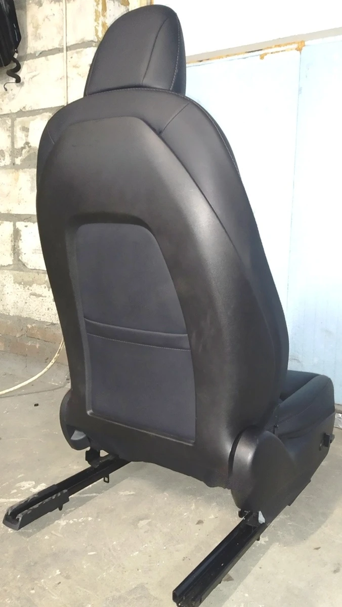 2 Сиденье пассажирское с подогревом, без подушки безопасности, преднатяжителя, датчика повреждено PREM PUR BLK Tesla model 3 7654324-01-C