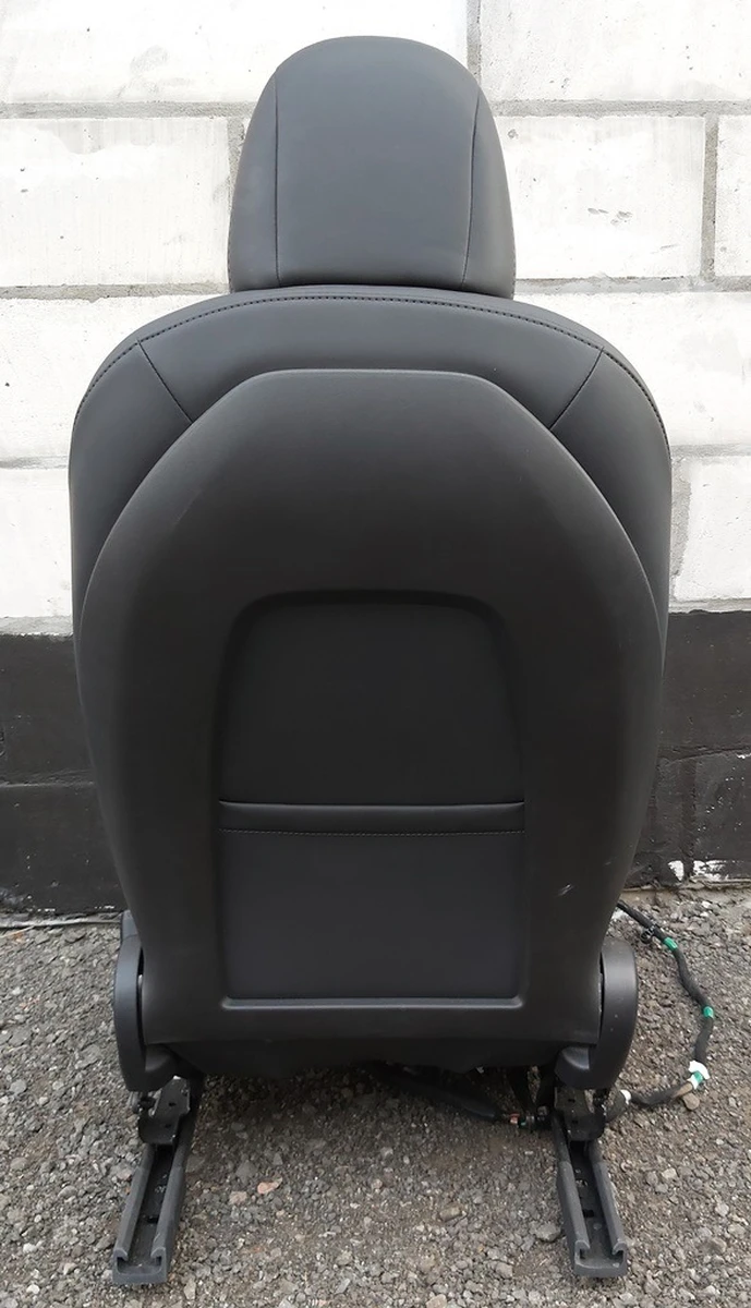 2 Passenger seat assembly (heated without seat belt pretensioner) PREM PUR BLK Tesla model 3 7654324-01-B