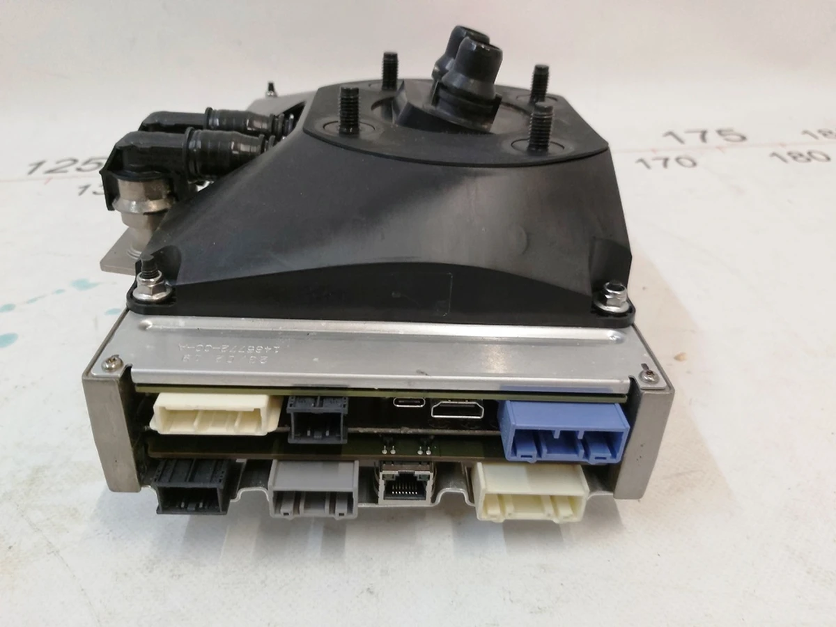 1 Комп'ютер автомобіля PROVISIONED FSD REV01 Tesla Model 3 1462554-S0-G