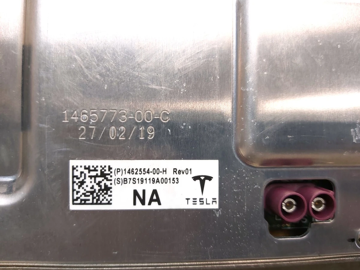 1 CAR,COMPUTER,MCU,ADAS,ASSY, HW2.5-PROVISIONED FSD REV01 Tesla model 3 1462554-S0-L