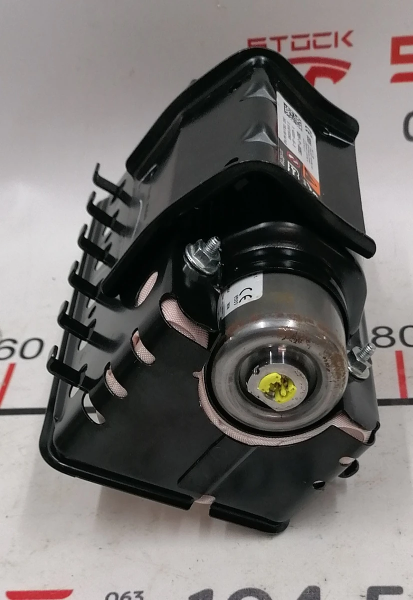 6 Подушка безпеки пасажира (торпедо) Tesla model S, REST 1463361-00-B