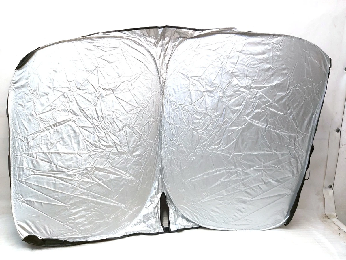 Шторка (сітка) сонцезахисне скло лобового Tesla Model 3 1466270-S0-J