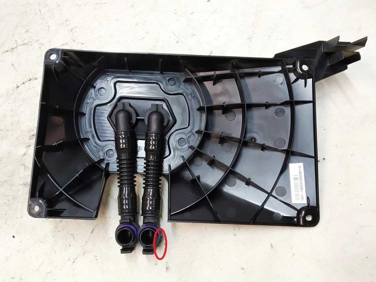 1 Car computer mounting bracket complete with cooling pipes Tesla Model 3 1566786-00-C