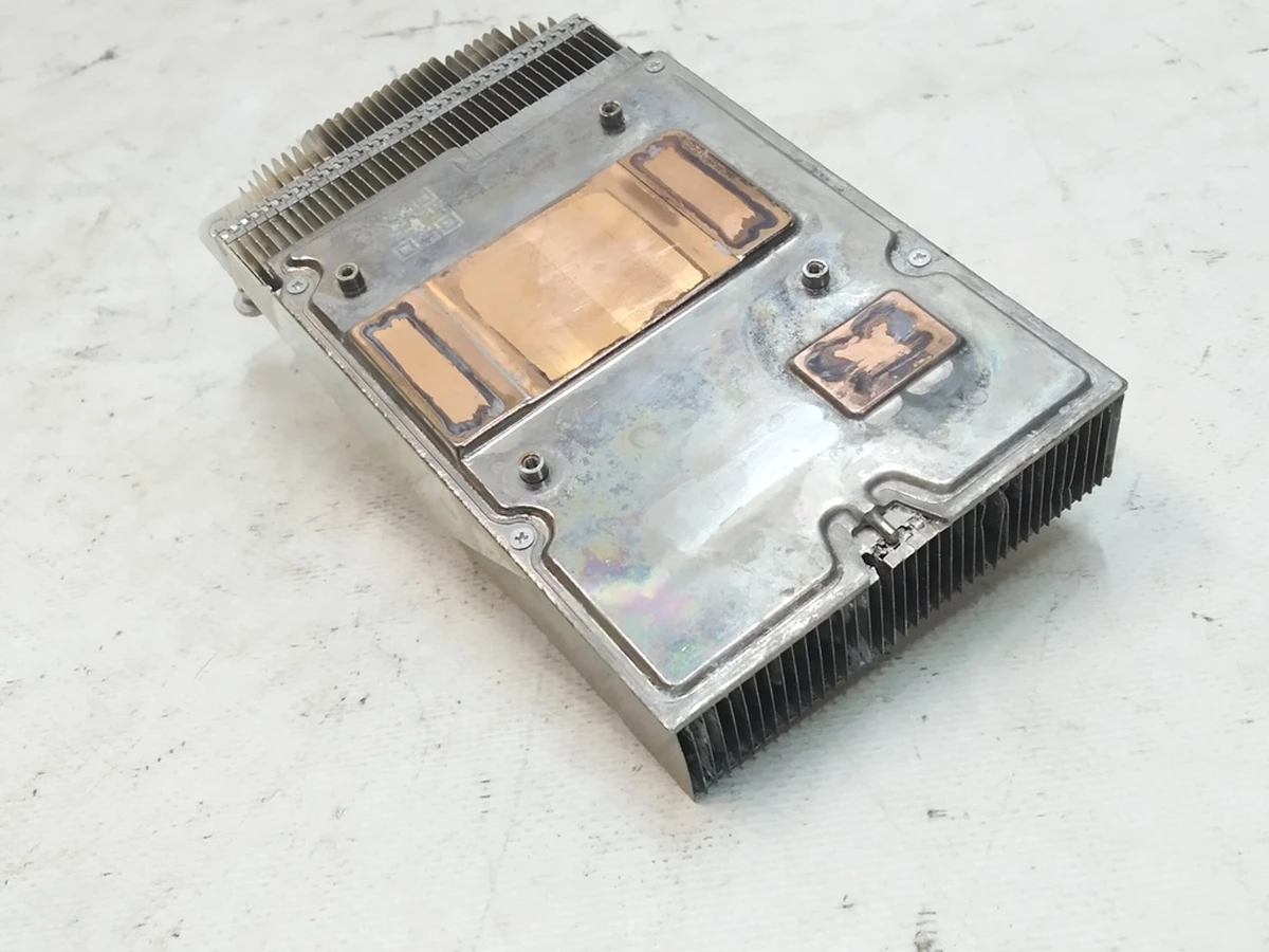 4 Радиатор вентилятора охлаждения модуля автопилота (повреждение) 3.0 Tesla Model X 1655000-70-I, 1469403