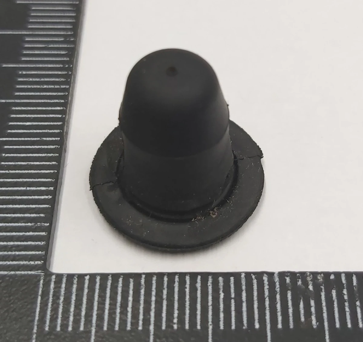 4 Втулка фіксації фари головна гумова 6,0.75-0.95 Tesla Model 3, Model Y 1473202-00-A