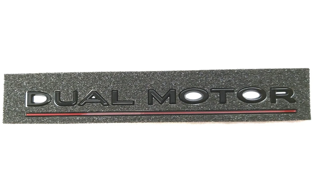 5 M3 DUAL MOTOR PERFORMANCE BADGE, EF black-red Tesla all models 1484849-00-A