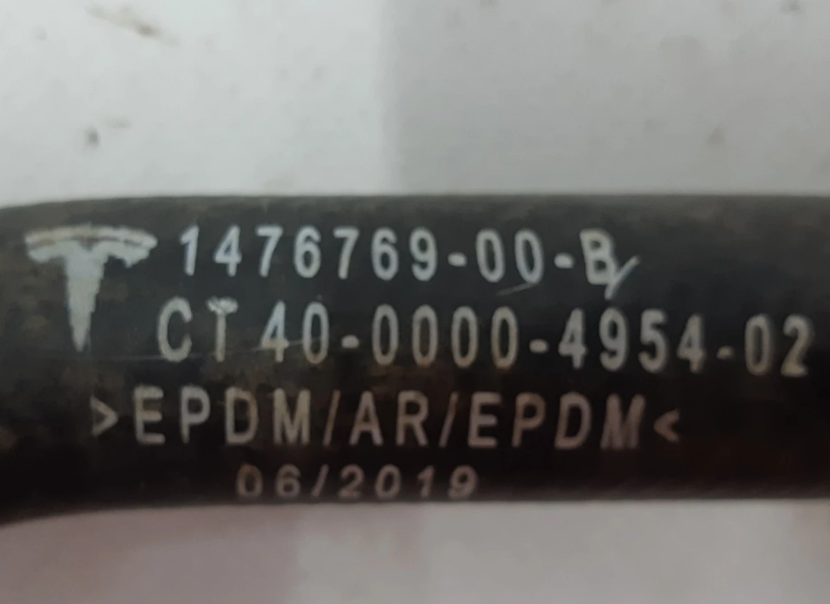 15 Шланг системи охолодження батарея-насос1-чилер Tesla model X, S REST 1476769-00-B