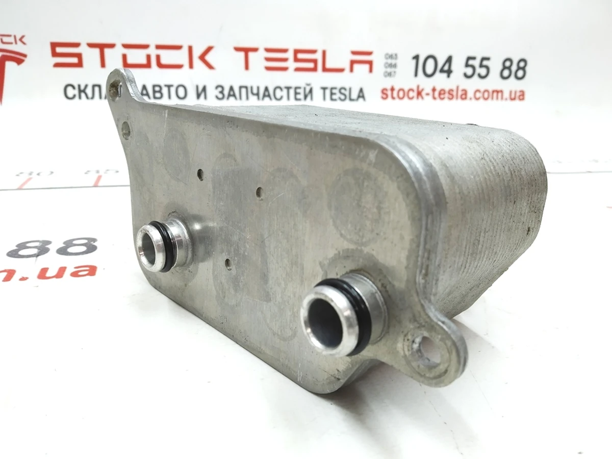 10 Теплообменник/чиллер (CHILLER) мотора переднего Tesla model X 1478201-00-B