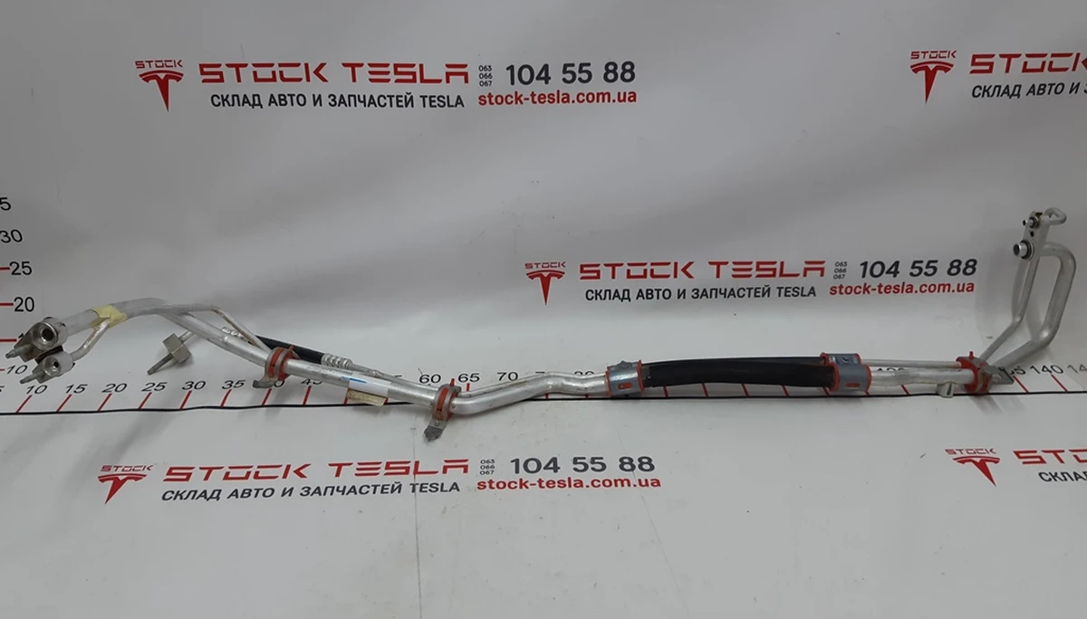 3 Трубопровід системи кондиціювання R134A 2x3 Tesla model X 1486469-00-C