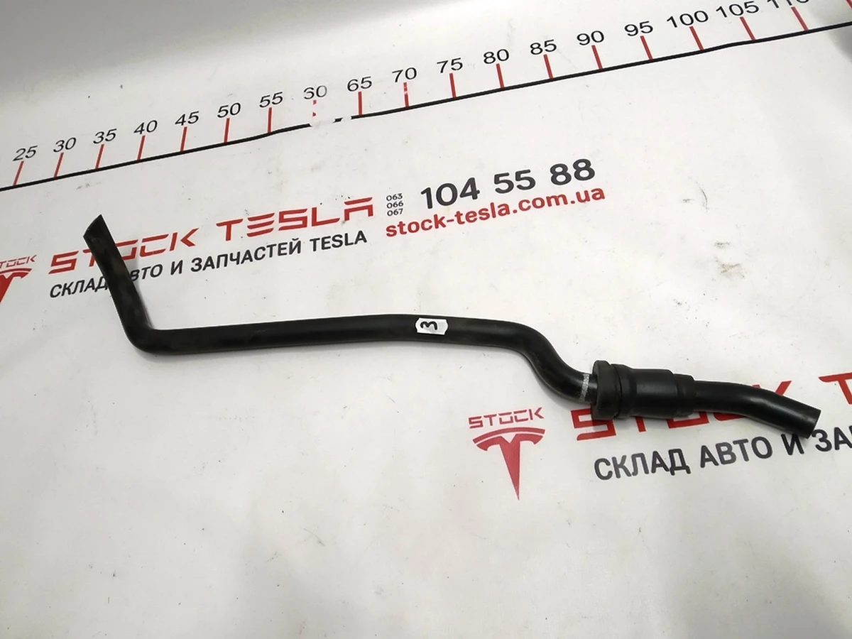 26 Зливний шланг кондиціонера Tesla model S 1486478-00-A