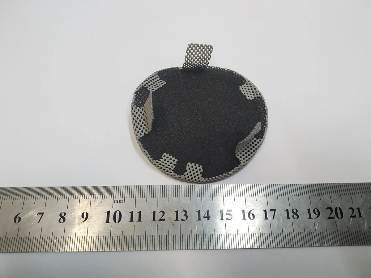 Декоративная накладка динамика обшивки потолка правая Tesla Model 3, Model 3 Jan 2024, Model Y, Model Y Feb 2025 1486488-00 1101060-00